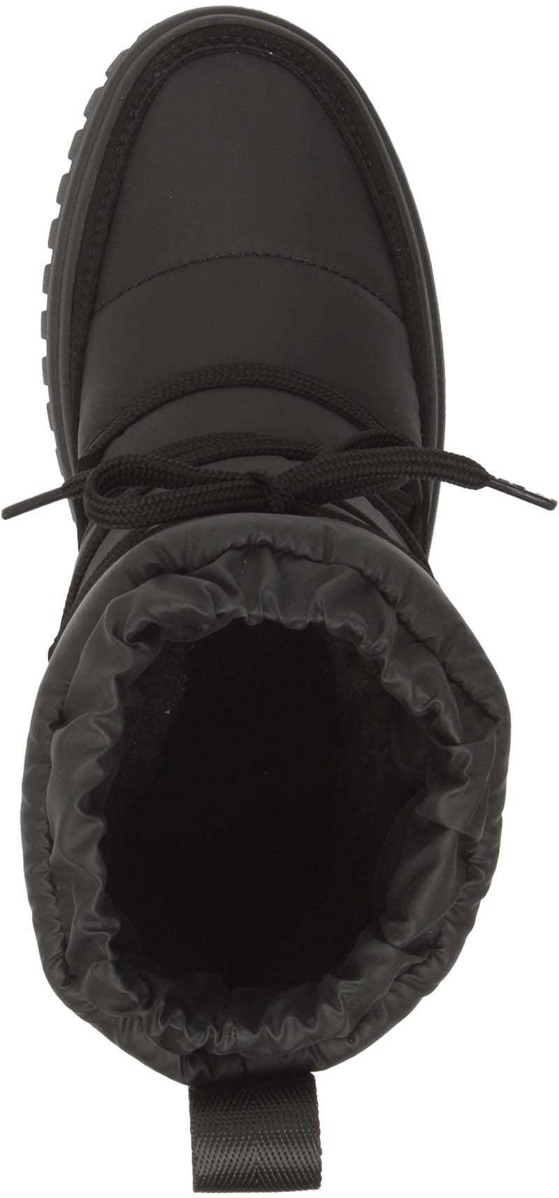 An 8811 snowboots