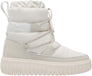 An 8811 snowboots