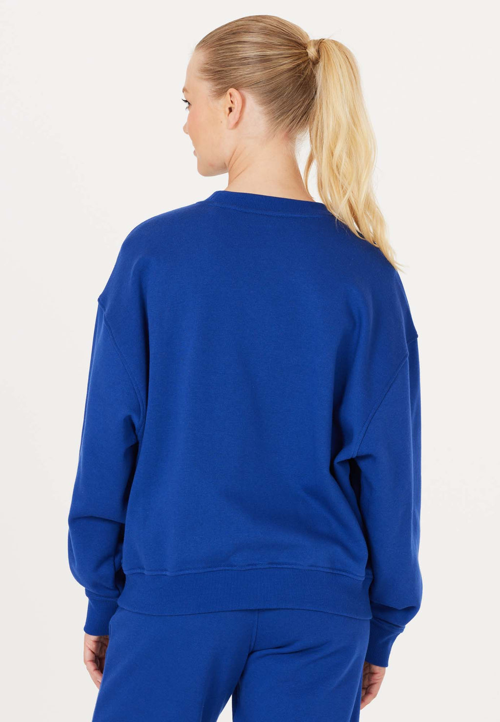 Asport sweater