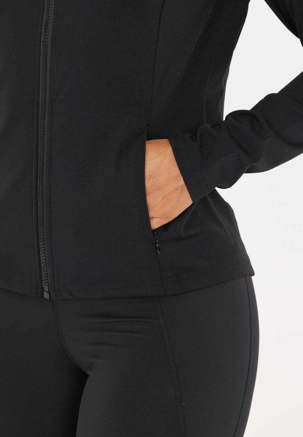 Nikia Full Zip jack