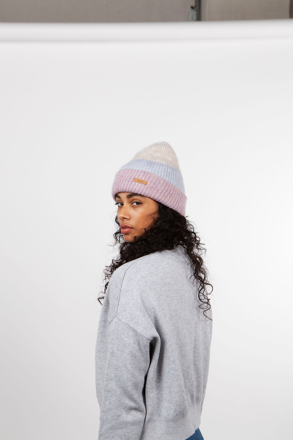 Suzam beanie