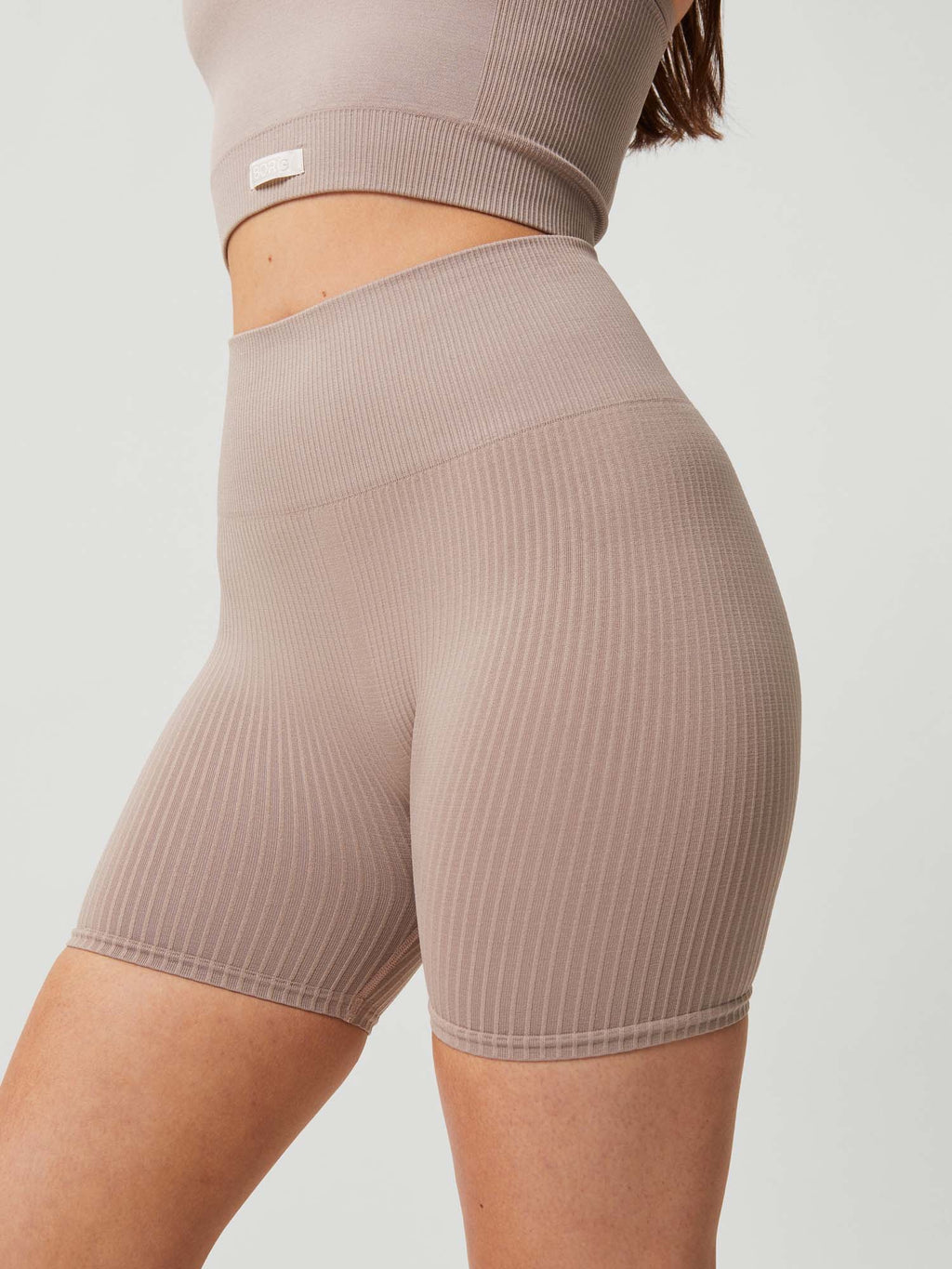 Studio Seamless Rib short