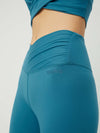 Studio Cross legging