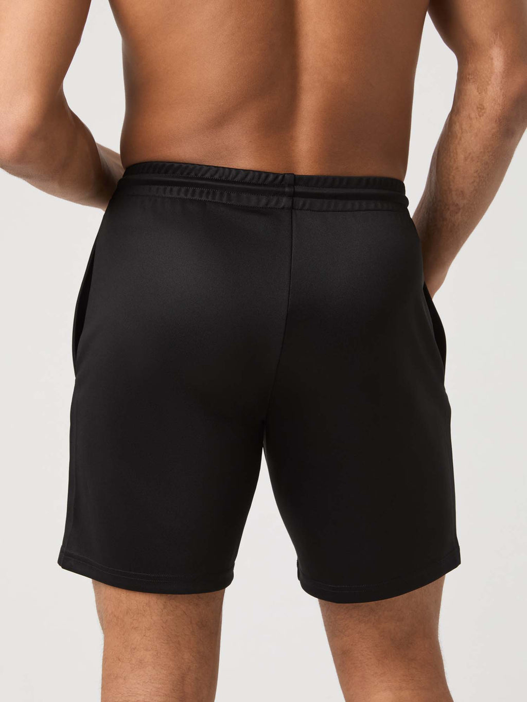 Essential Active short