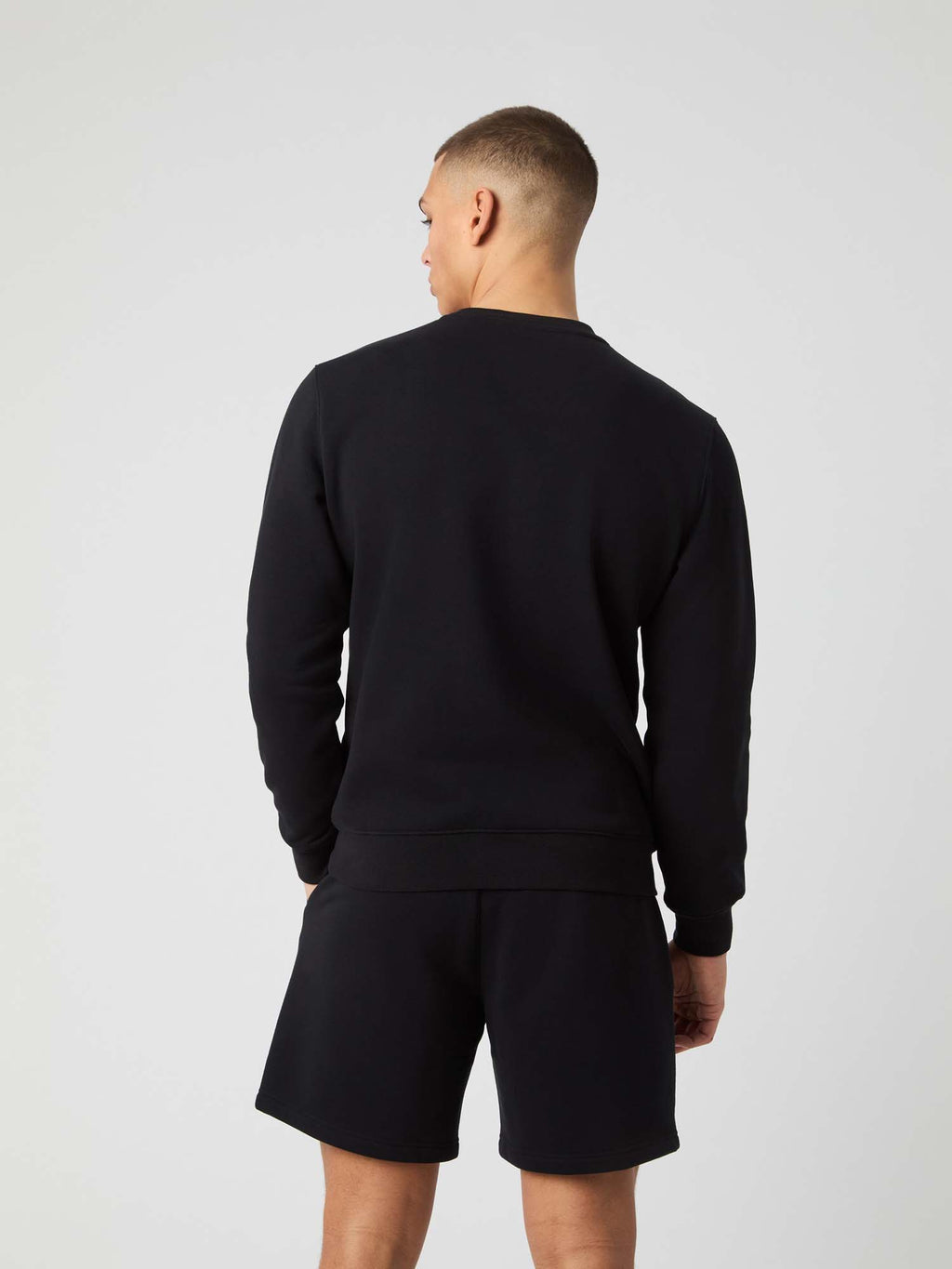 Centre sweater