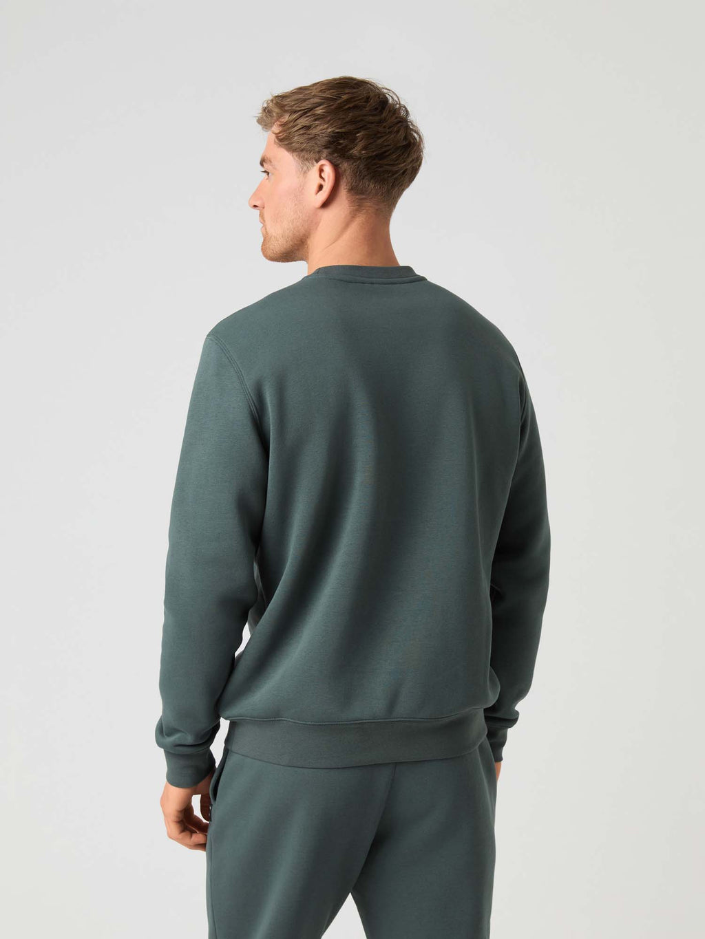 Centre sweater