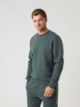 Centre sweater