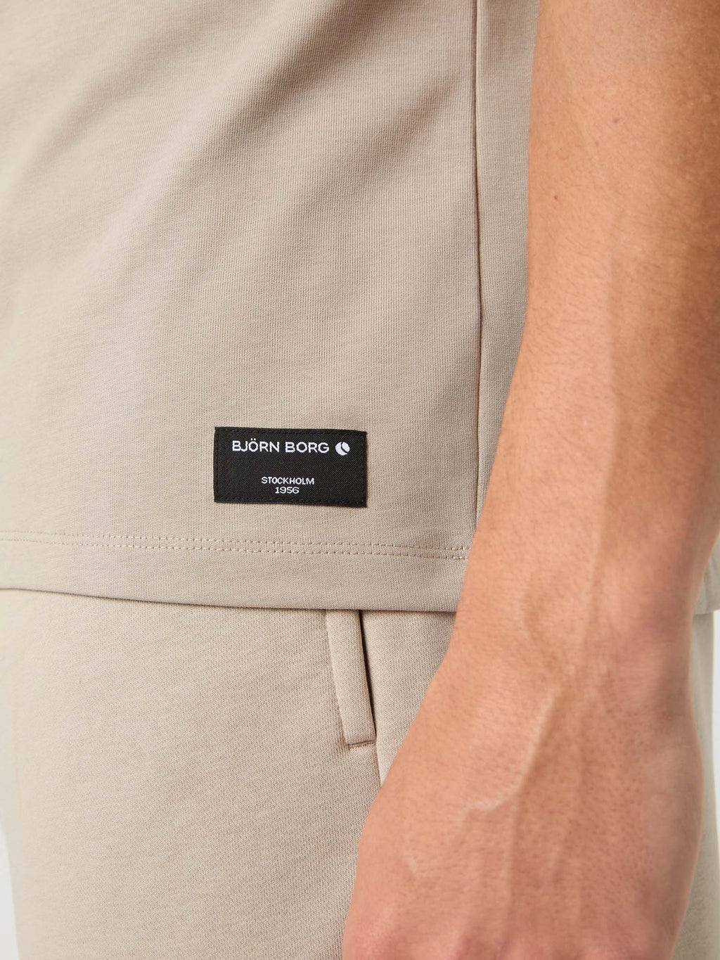 Centre Mock Neck t-shirt