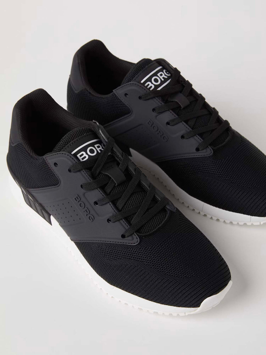 R140 Knt sneakers