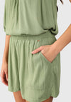 Essia short