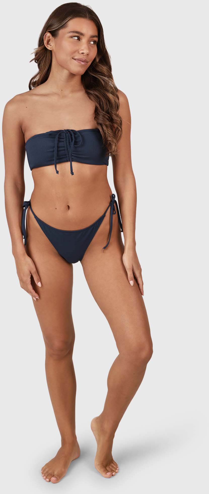 Suus-rib bikinitop