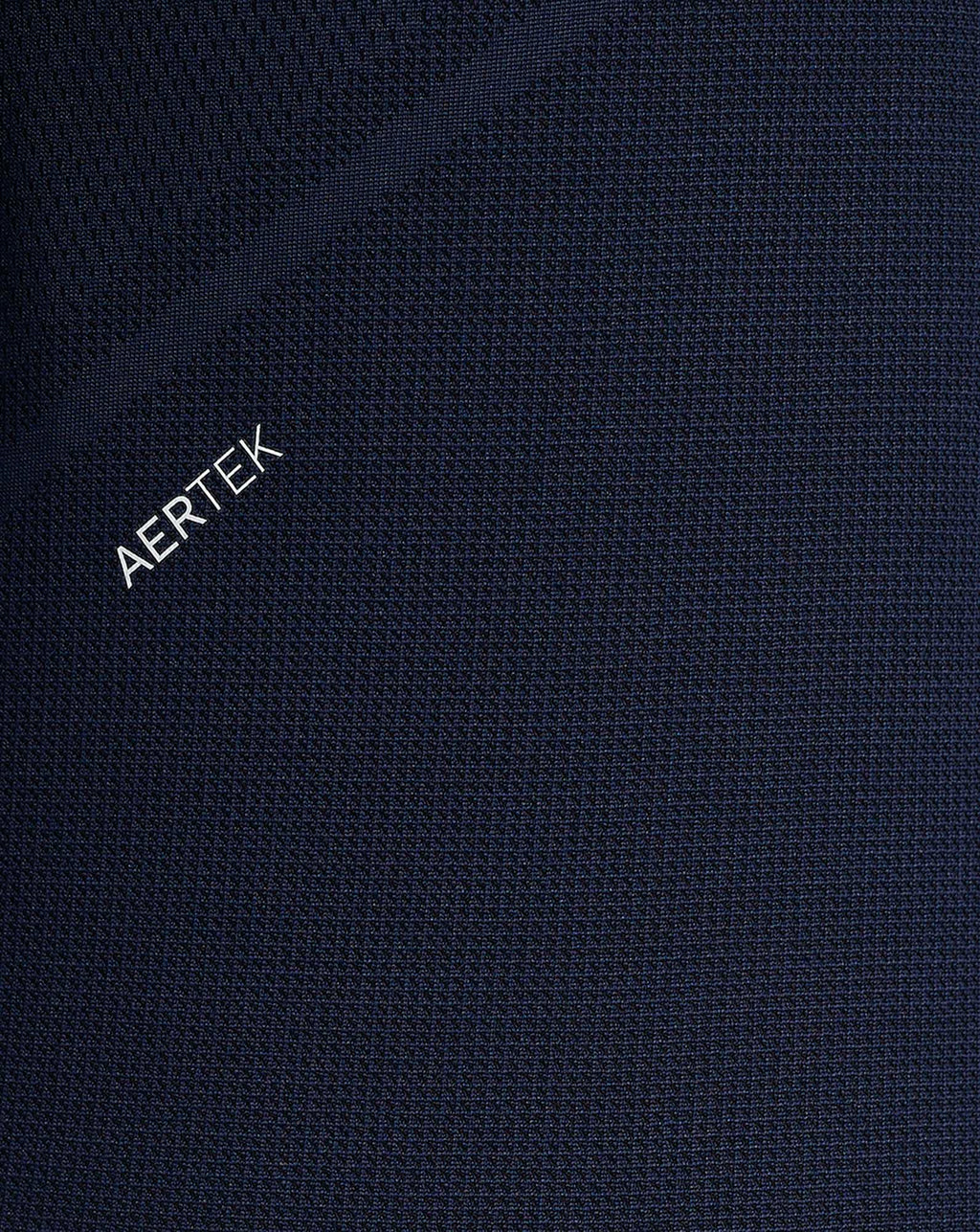 Engineered Knit 1/4 Zip top