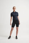 Essence Bib short