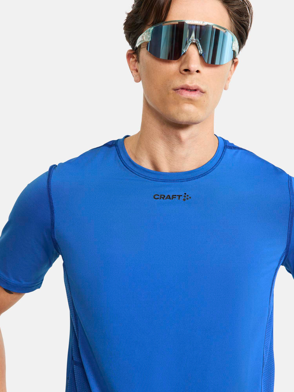 Adv Essence t-shirt