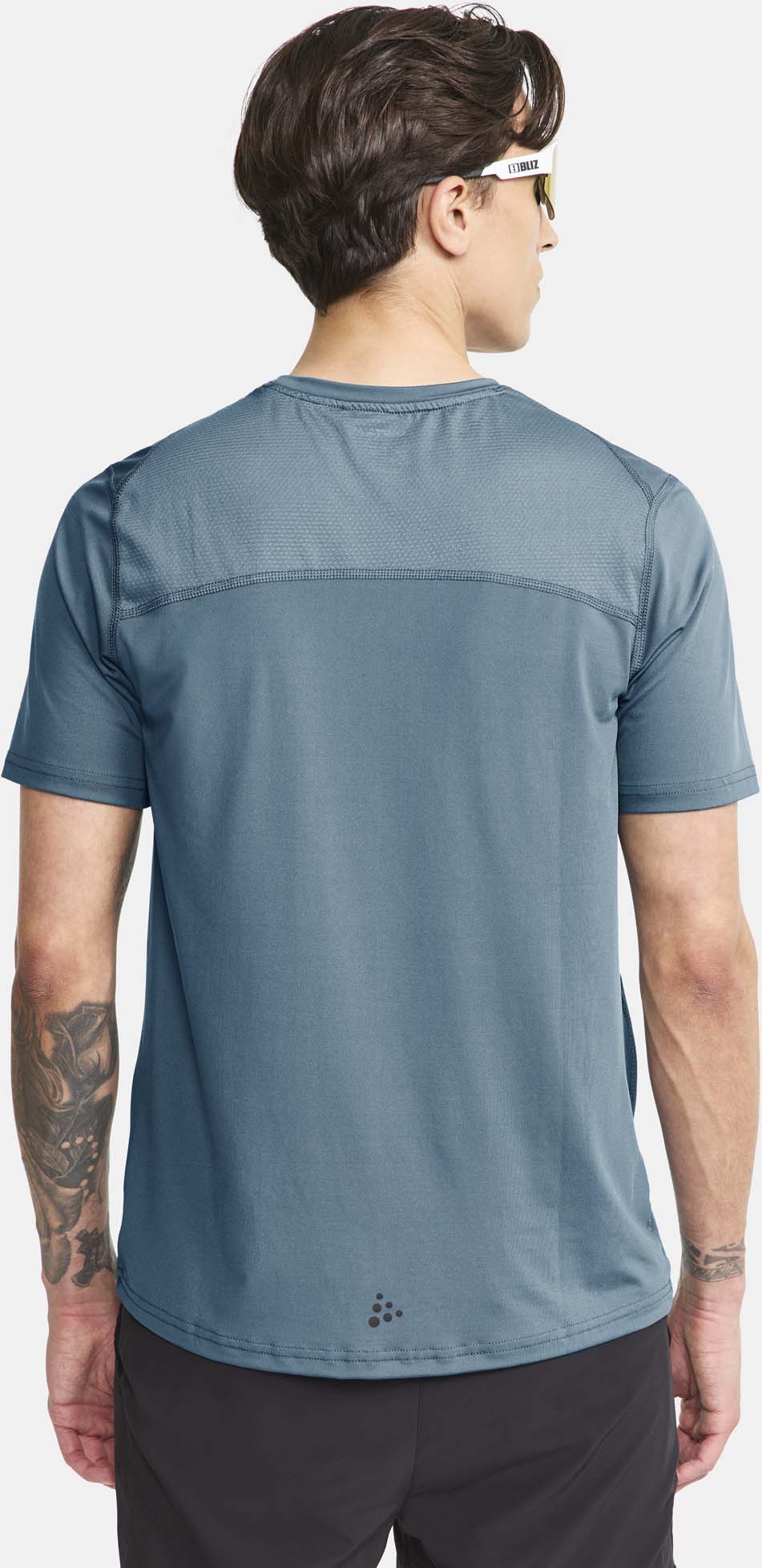 Adv Essence t-shirt