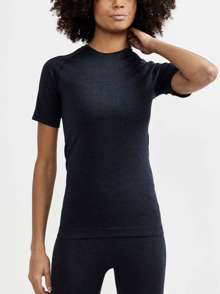 Core Dry Active Comfort shortsleeve shirt