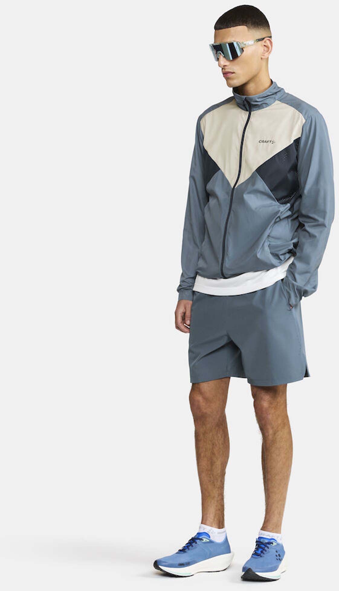 Adv Essence woven short