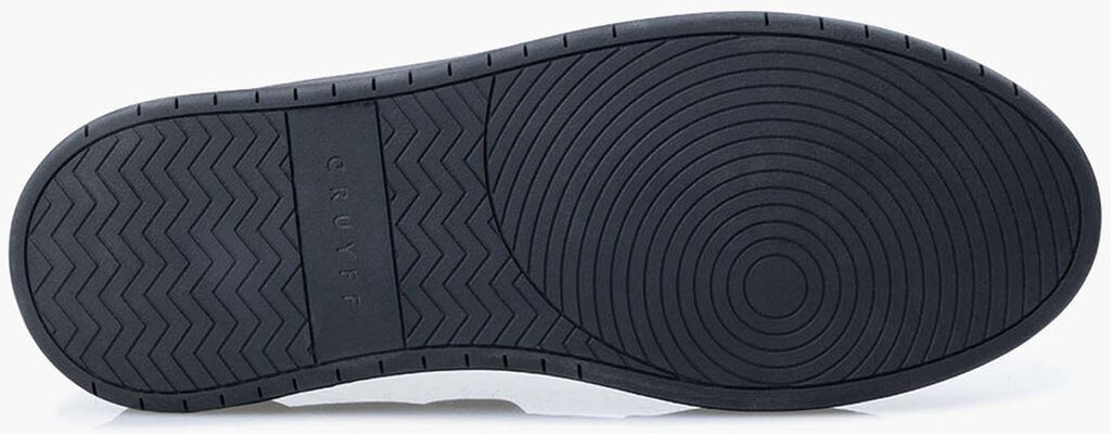 Endorsed Tennis sneakers