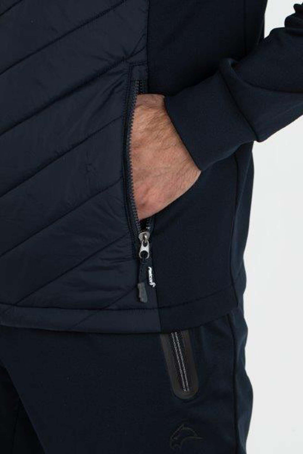 Hardy vest