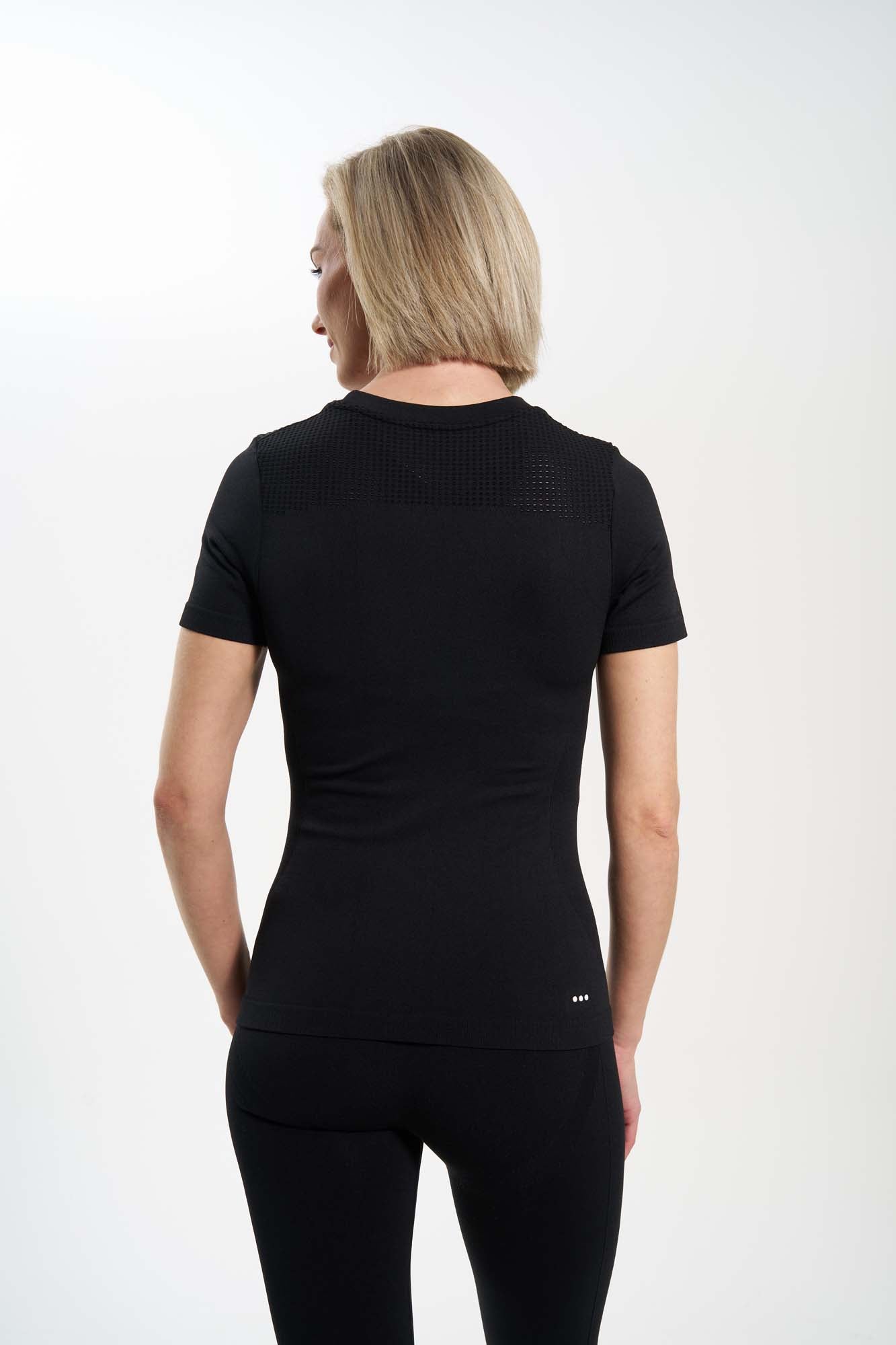 Essential shirt