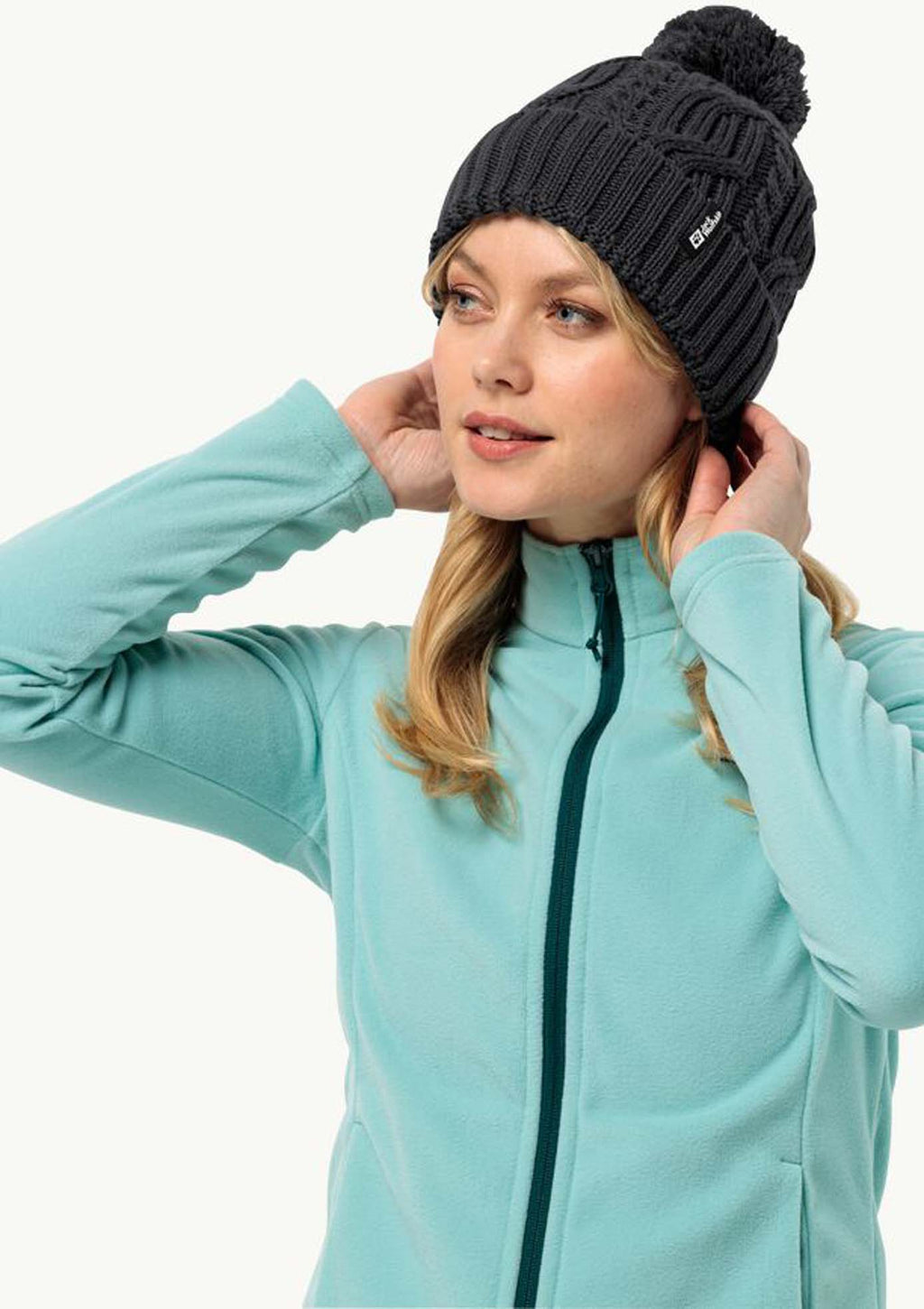 Pompom beanie