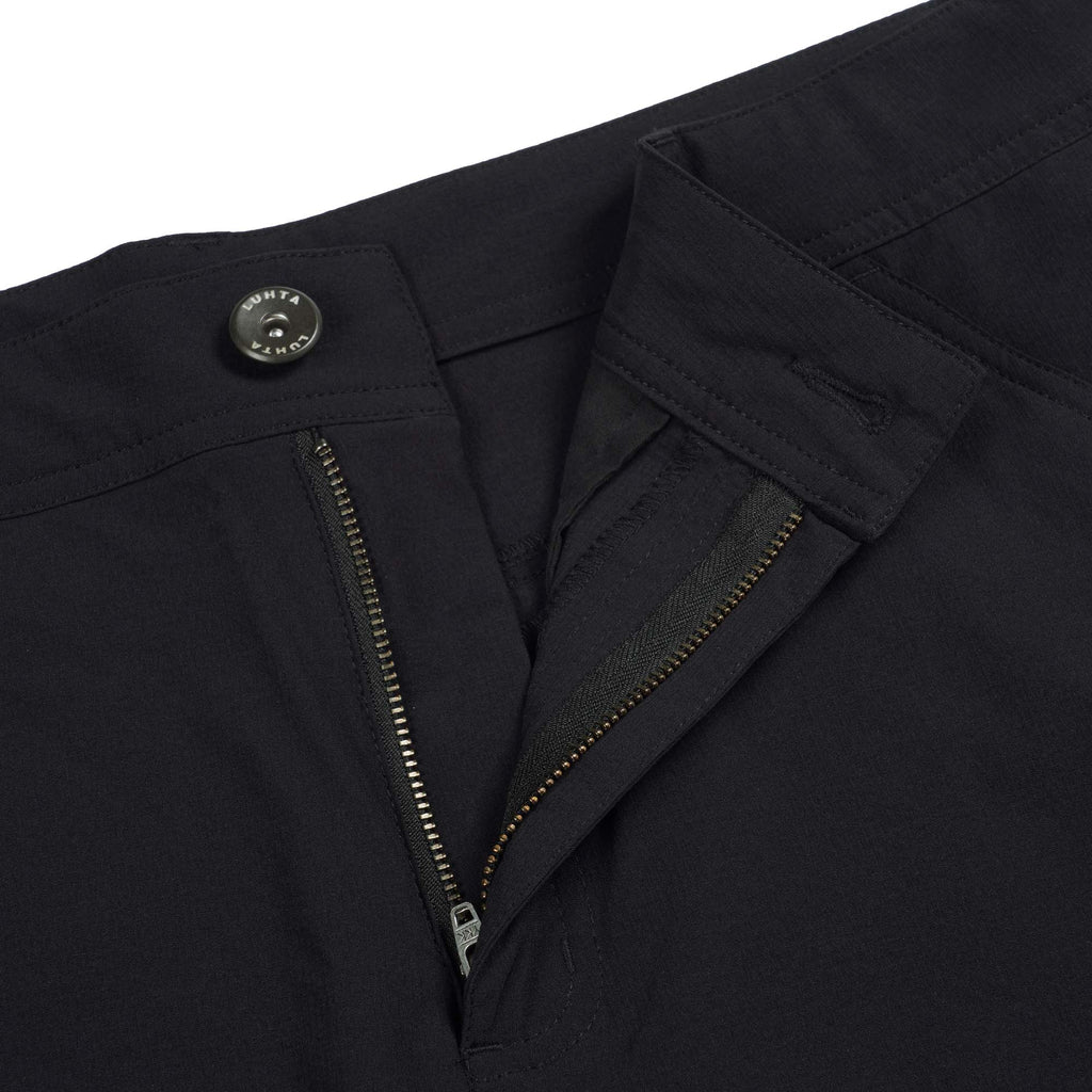 Huuhti short