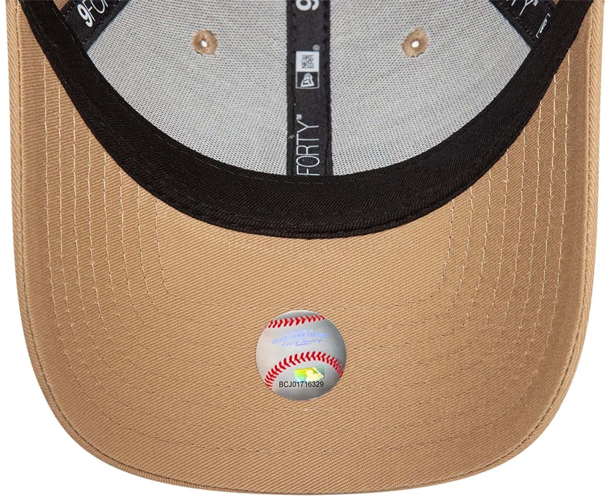New York Yankees League Essential 9FORTY Adjustable pet