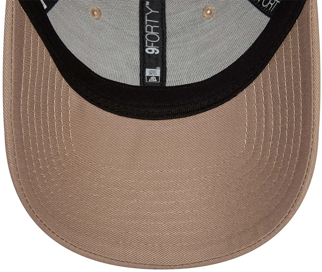 New York Yankees League Essential 9FORTY Adjustable  pet