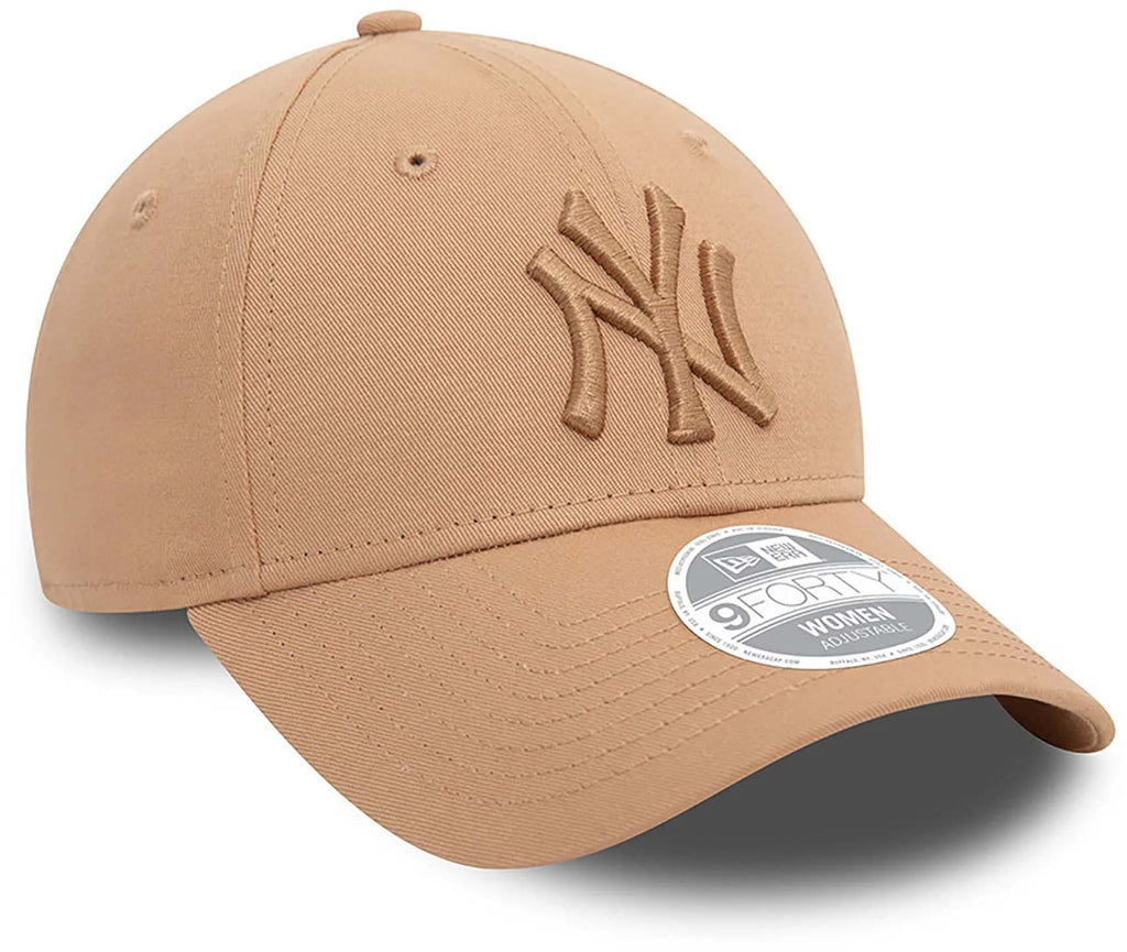 New York Yankees Womens League Essential 9FORTY Adjustable pet