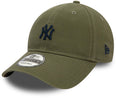 New York Yankees League Essential 9FORTY Adjustable pet