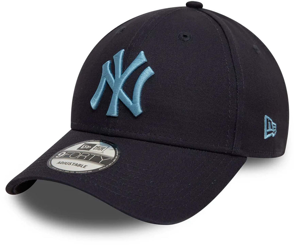 New York Yankees League Essential 9FORTY Adjustable pet