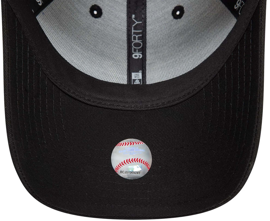 New York Yankees League Essential 9FORTY Adjustable pet