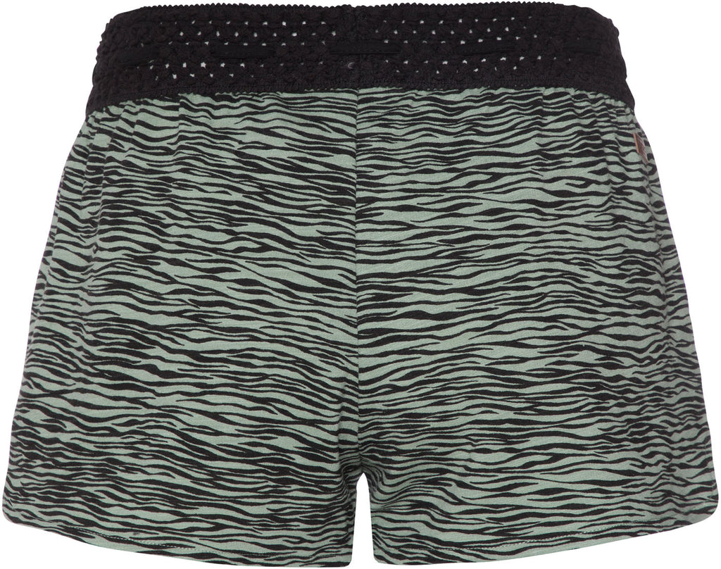 Flowery short