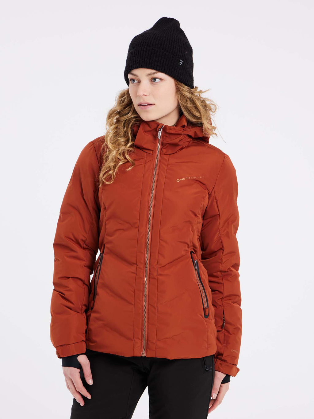 Prtartssu ski jas
