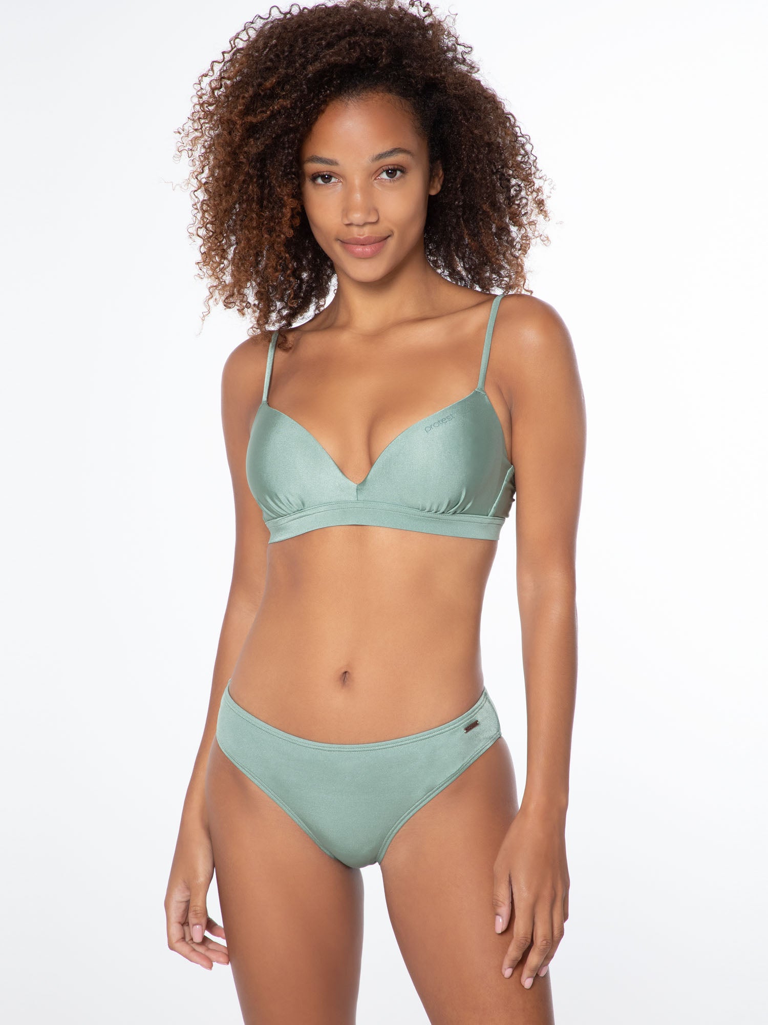 Adairs Triangle bikinitop BCD-Cup