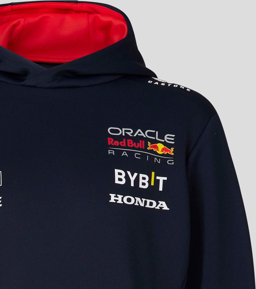 Pullover hoodie