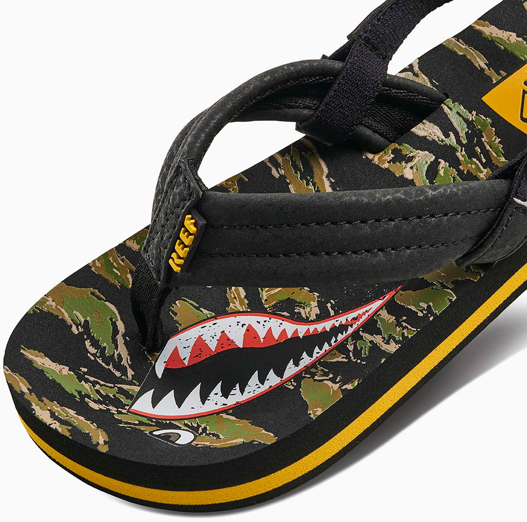 Little Ahi slippers