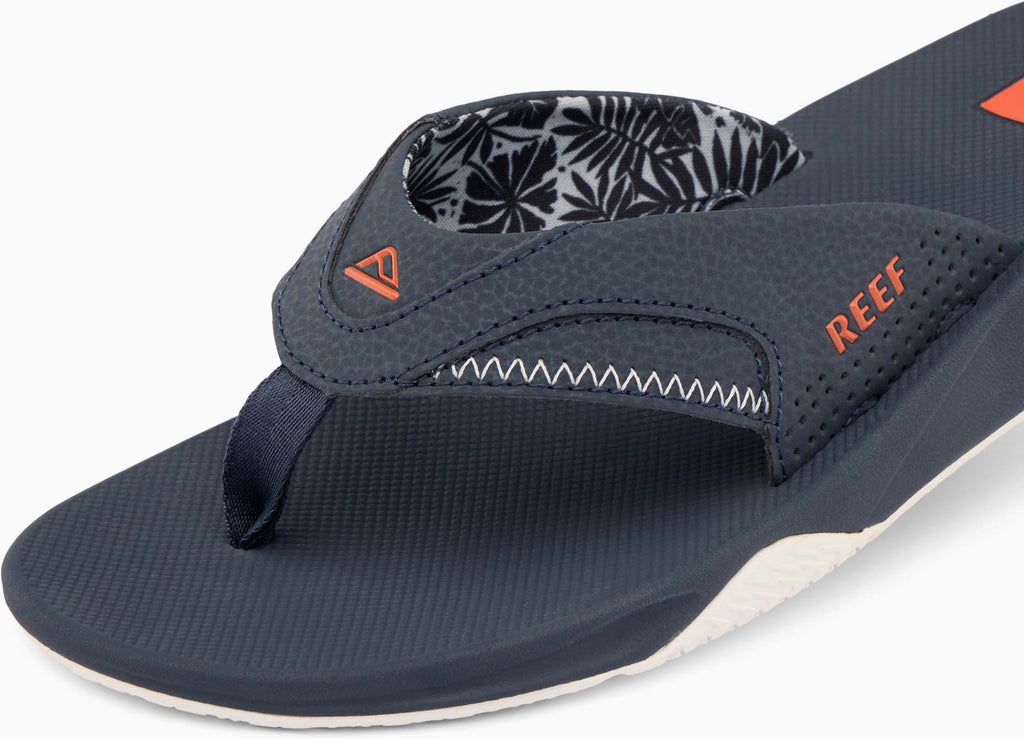 Fanning slippers
