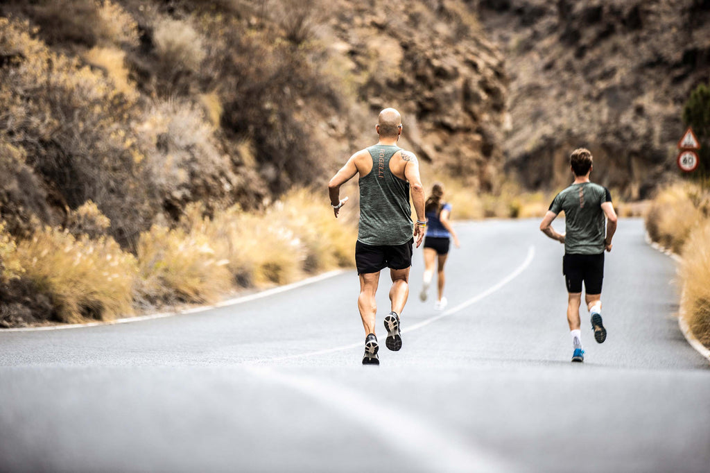 Essential Running 2-in-1 short