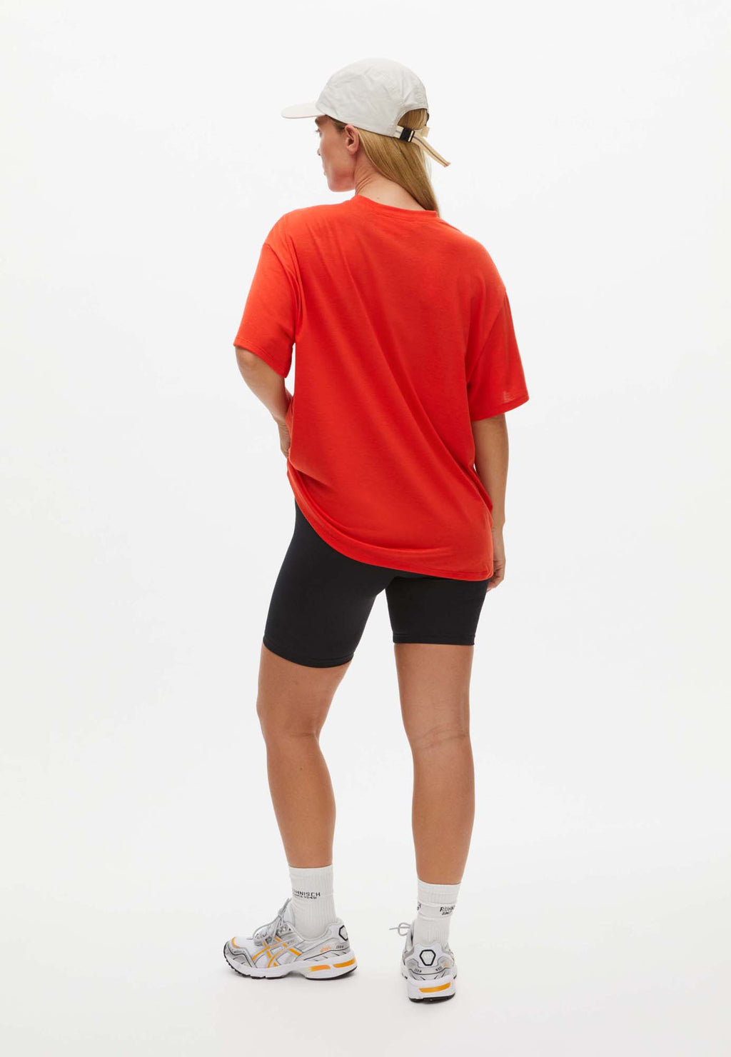 Clara Base t-shirt