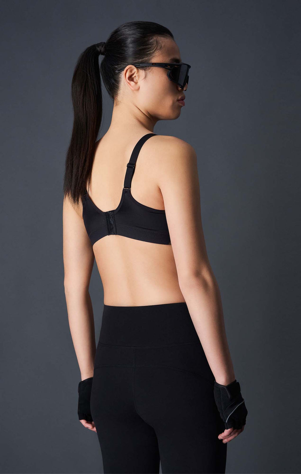 Active shaped support sportbeha