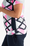 Honesty Plus shortsleeve shirt