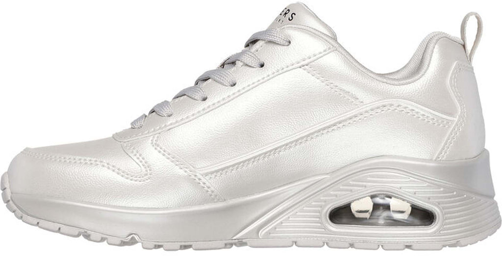 Uno sneakers