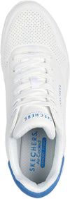 Uno sneakers
