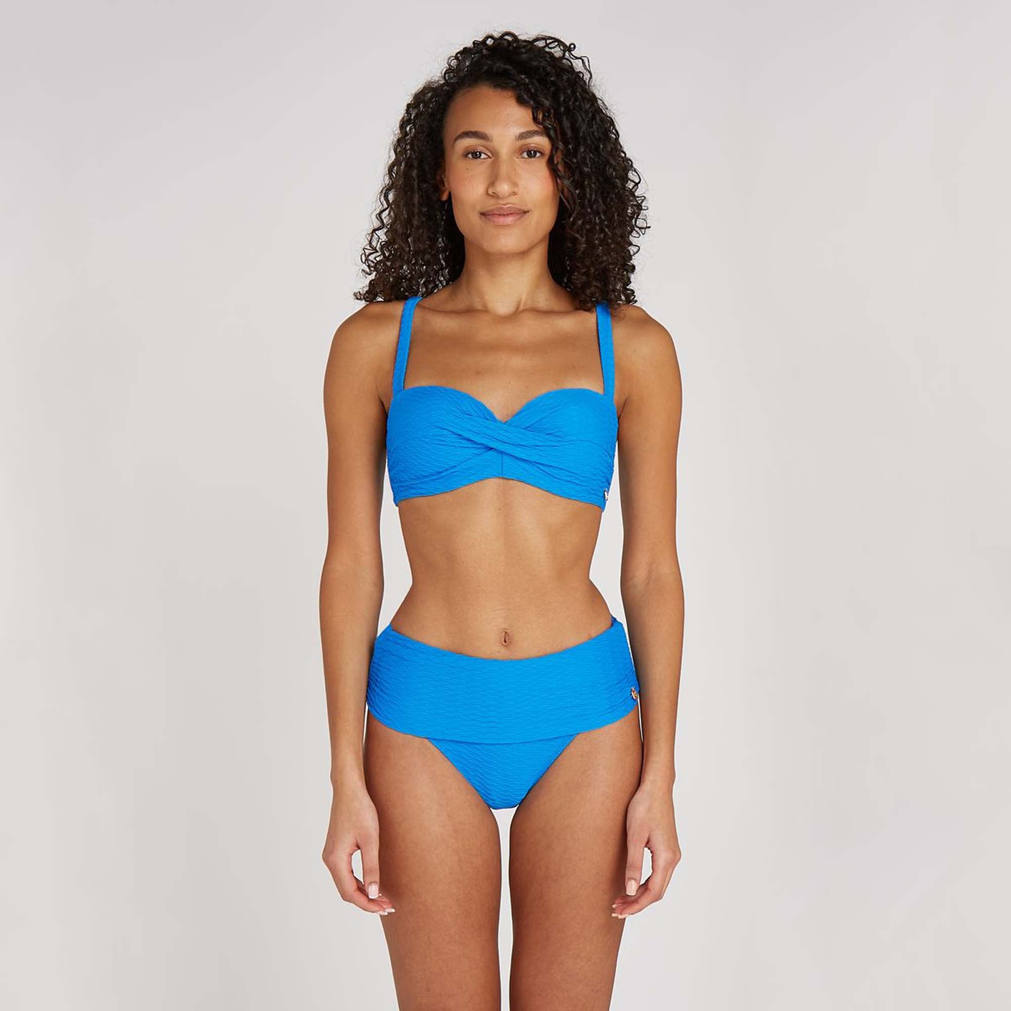 Padded Wired Twisted bikinitop