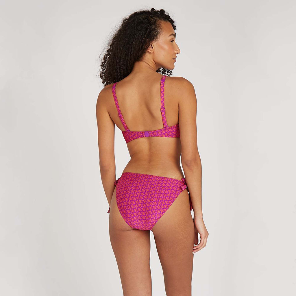 Padded Wired Twisted bikinitop