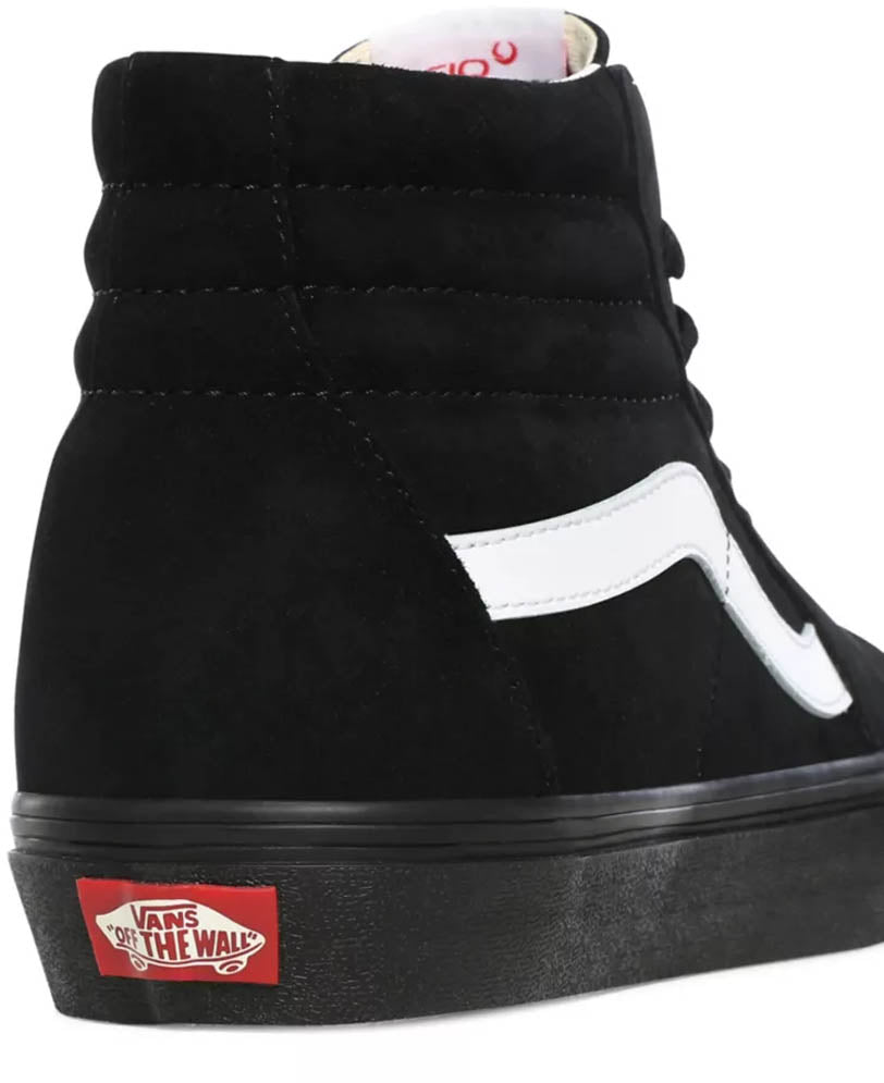 UA Sk8-Hi sneakers